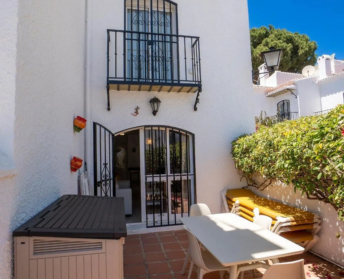 Vila Pinos 22 Menyber Nerja Španělsko